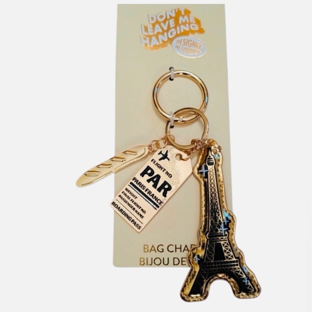 NWT ⚜️🥖⚜️ Skinnydip London Paris themed Keychain Bag Charm with Eiffel Tower